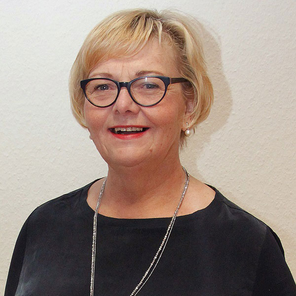  Marion Baltzer